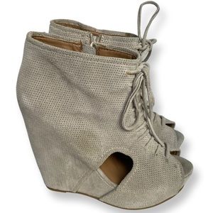 Le Chateau Suede Wedge Open Toe Ankle Boots SZ 8